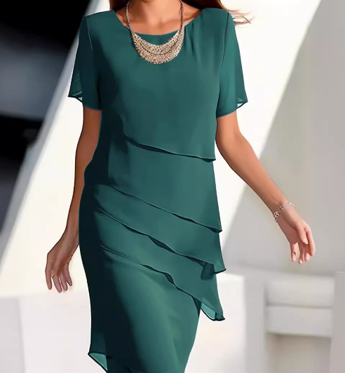 BelleRue - Robe élégante en couches