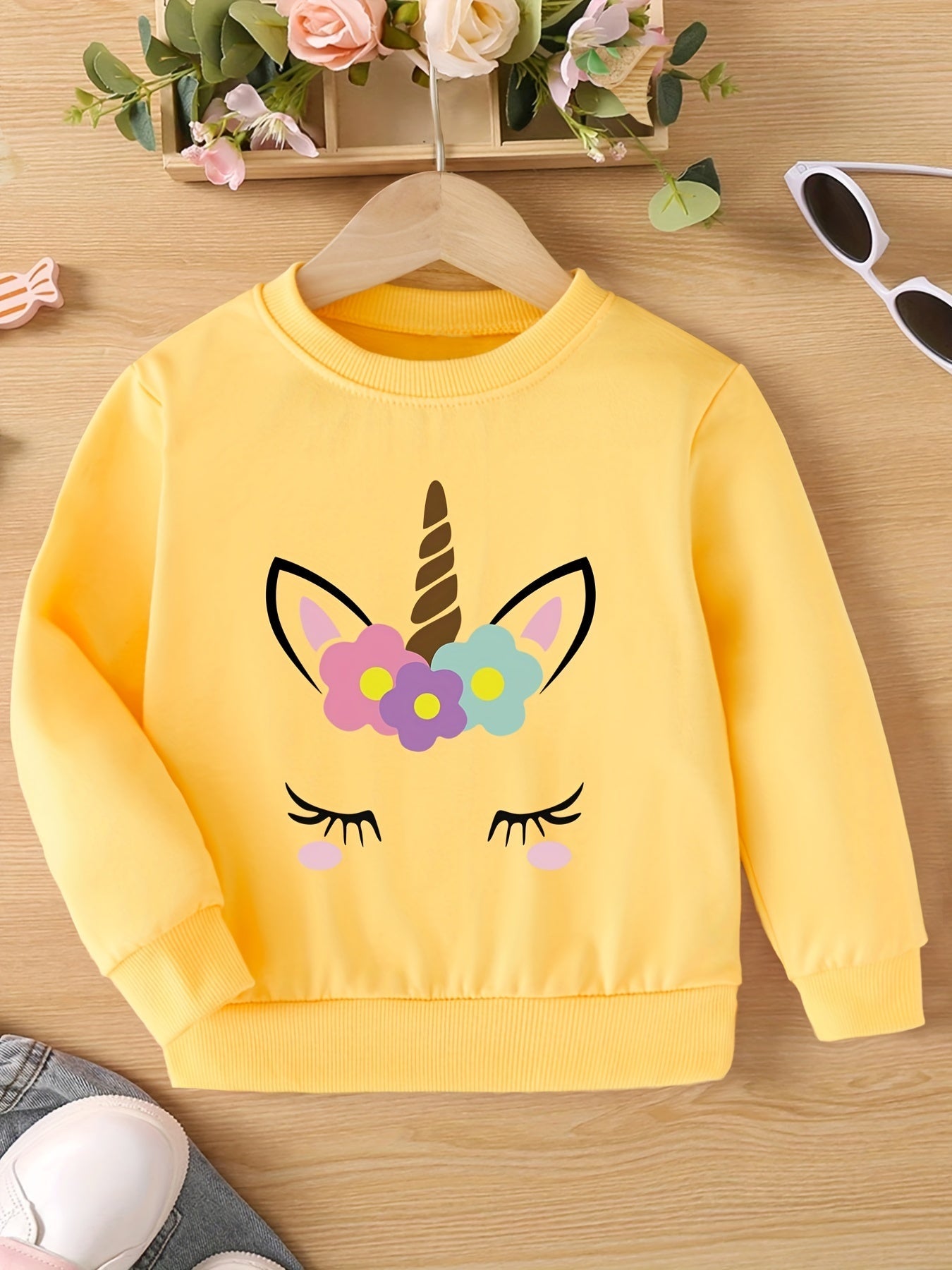 Lara - Sweatshirt pour filles avec imprimé licorne et col rond