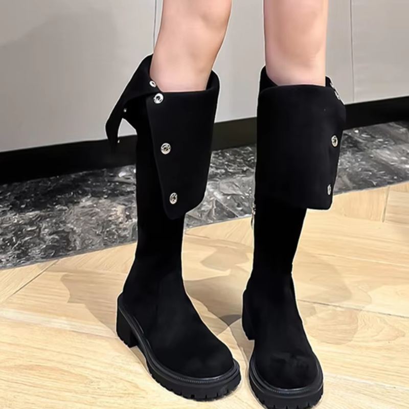 Tess - Bottes hautes plates du bouton en velours