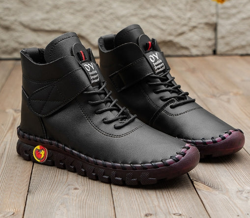 Bottes en cuir faites à la main