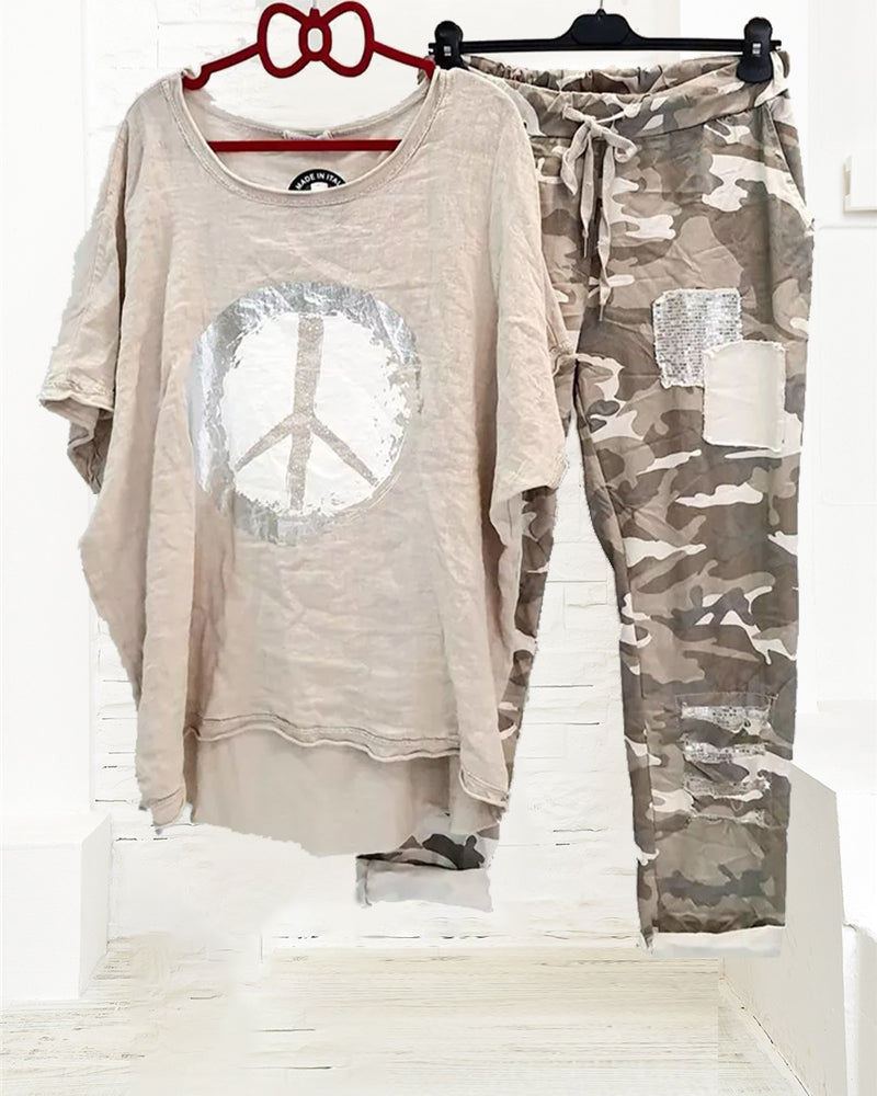 Ensemble t-shirt et pantalon à imprimé camouflage