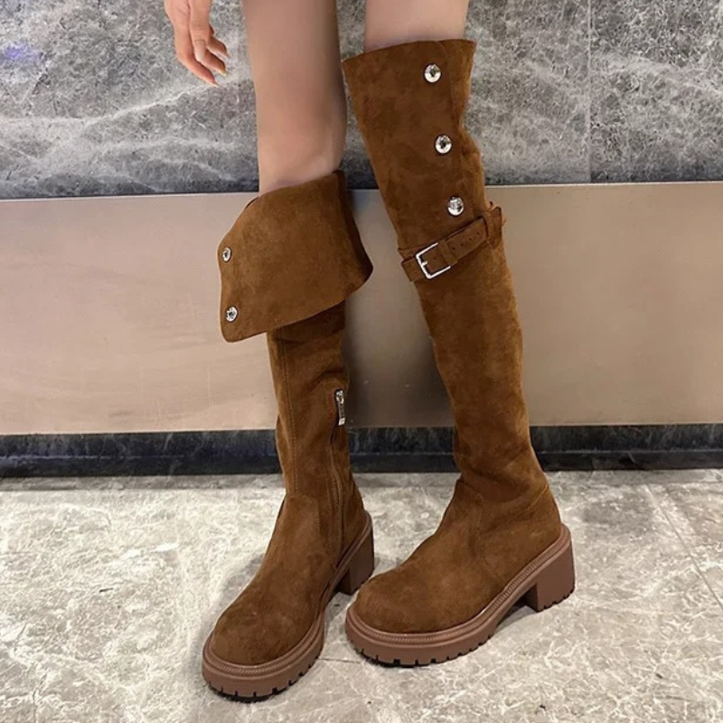 Tess - Bottes hautes plates du bouton en velours