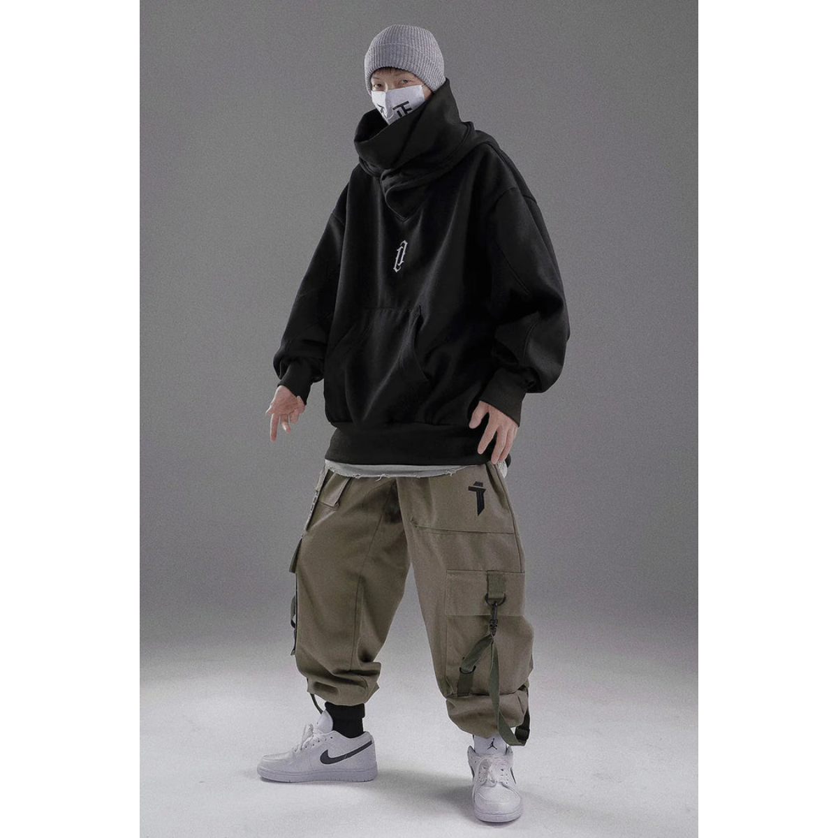 Le sweat à capuche Ninja