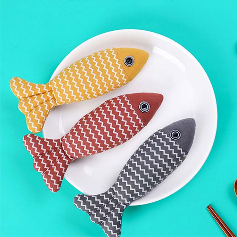 Ensemble de 3 jouets pour chats en forme de poisson - Parfait pour le jeu de pêche