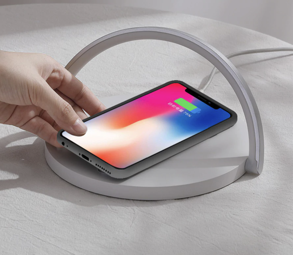 Lampe de Chevet 3-en-1 avec Chargeur Sans Fil – Idéale pour la Chambre