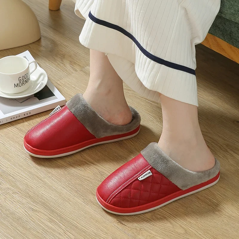 Tessa - Chaussons pour Femme à Bout Rond et Fourrure Antidérapante