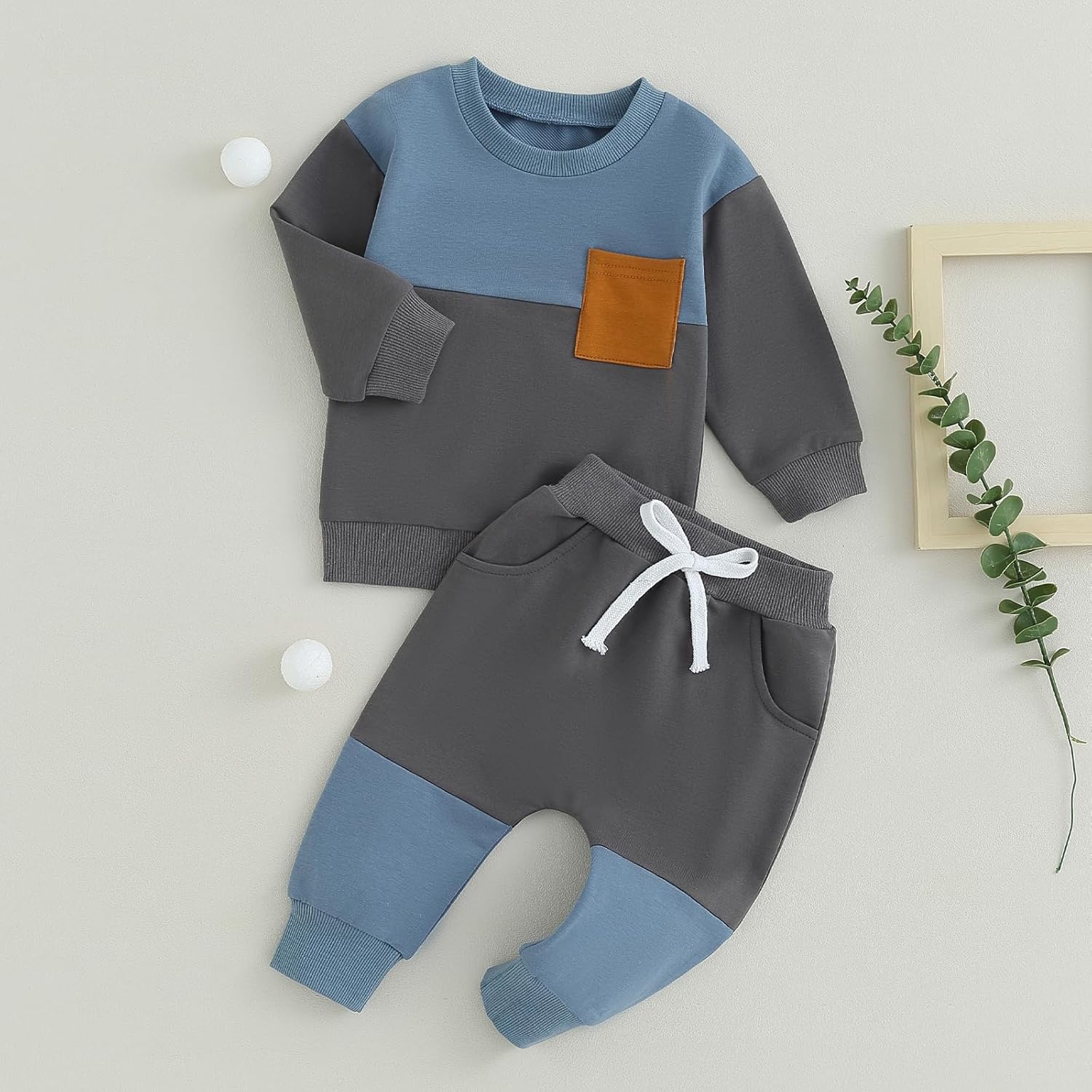 Ensemble d'Hiver Baby Jogger - Sweatshirt Contrasté et Pantalon pour le Confort par Temps Froid