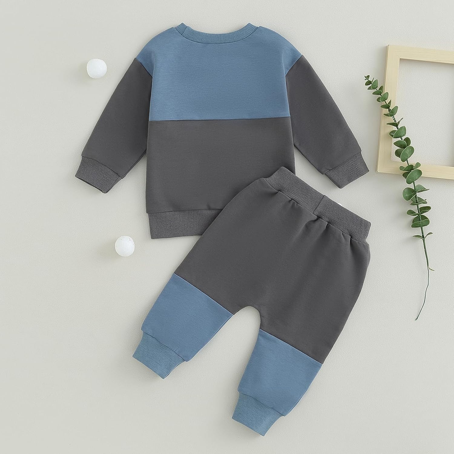 Ensemble d'Hiver Baby Jogger - Sweatshirt Contrasté et Pantalon pour le Confort par Temps Froid