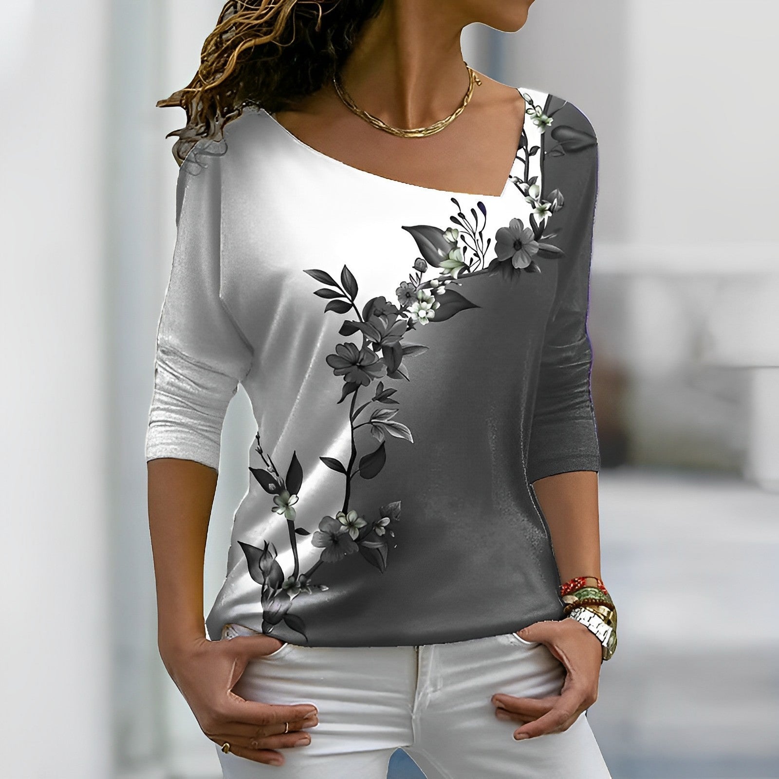 BelleRue - T Shirt floral à couleurs contrastées