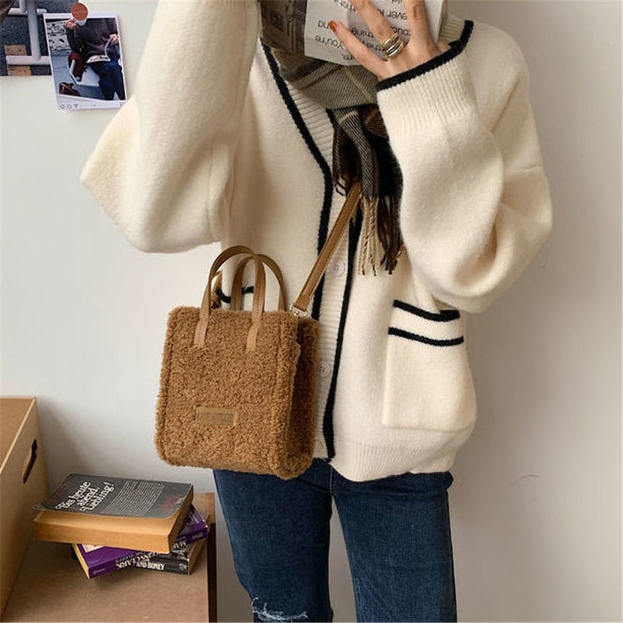 Sac à bandoulière Tessa - Parfait pour votre manteau Teddy