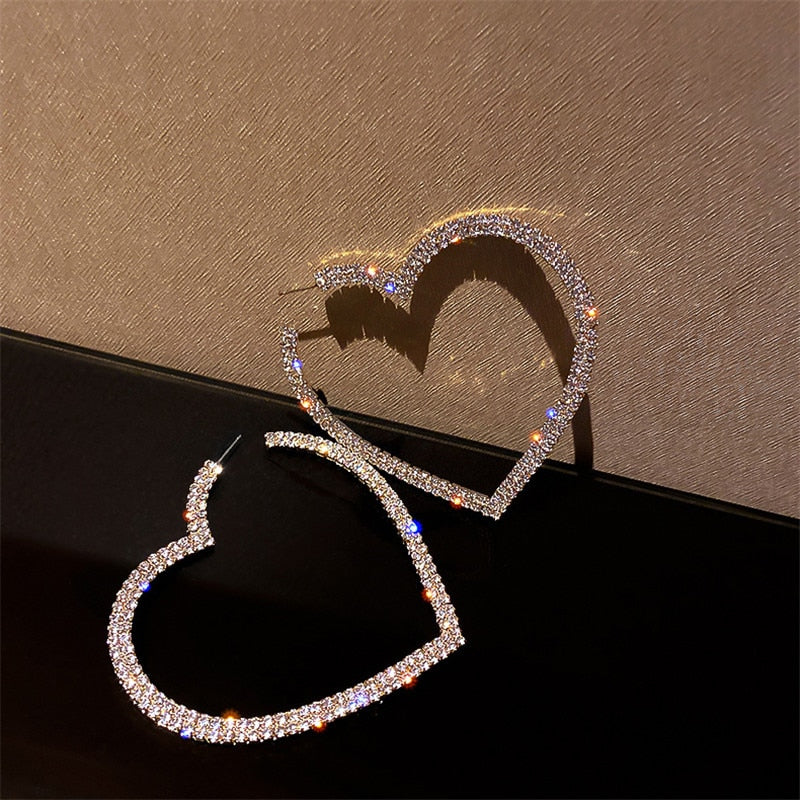 Yara - Boucles d'oreilles en forme de cœur avec strass