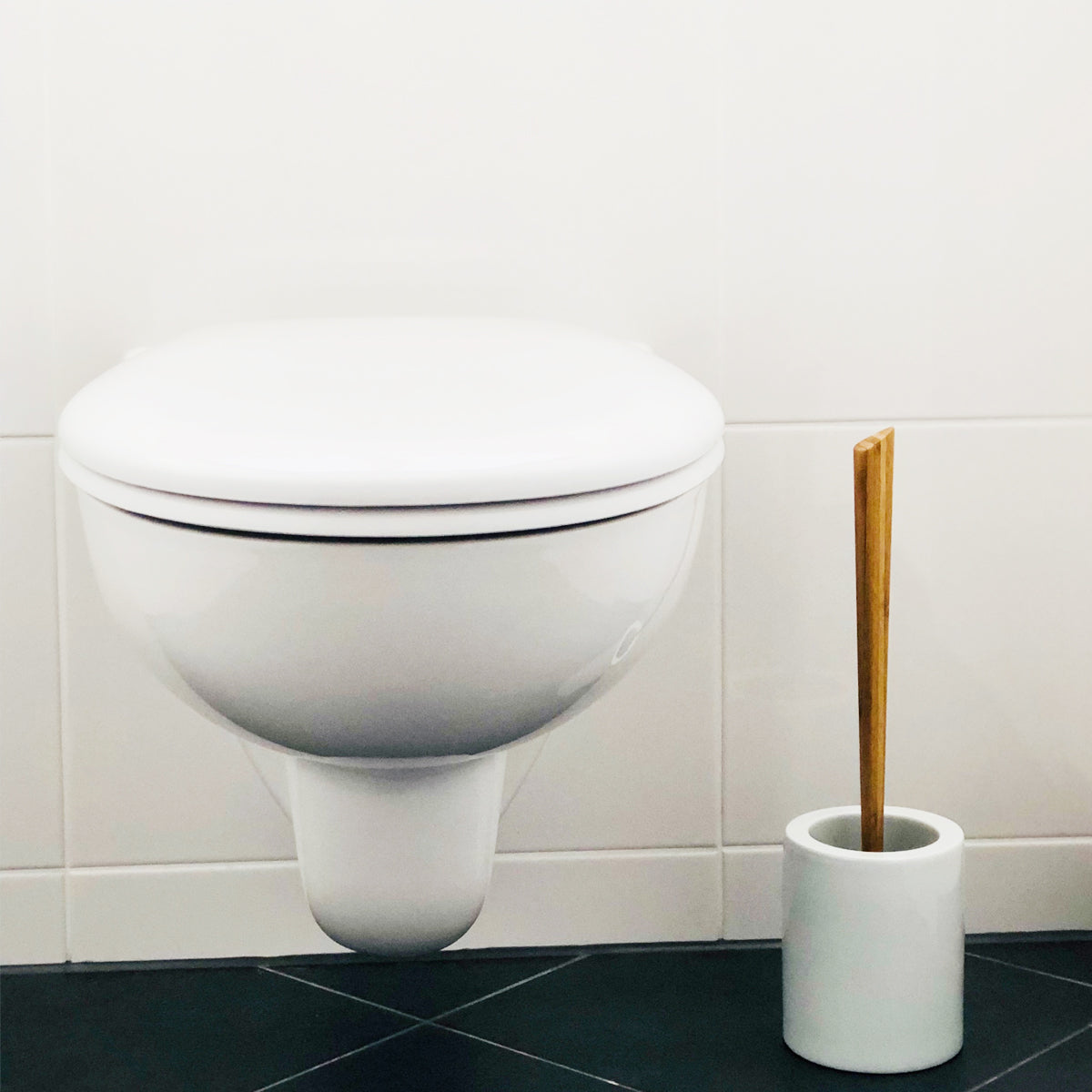 Set de Brosse de Toilette - Céramique Blanche, Élégant et Fonctionnel