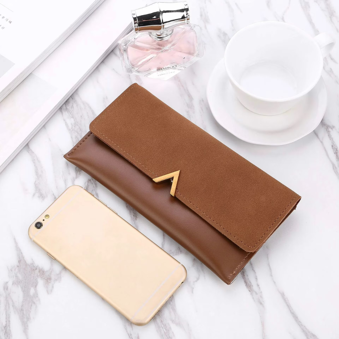 Grand portefeuille en cuir velours - Moderne et élégant