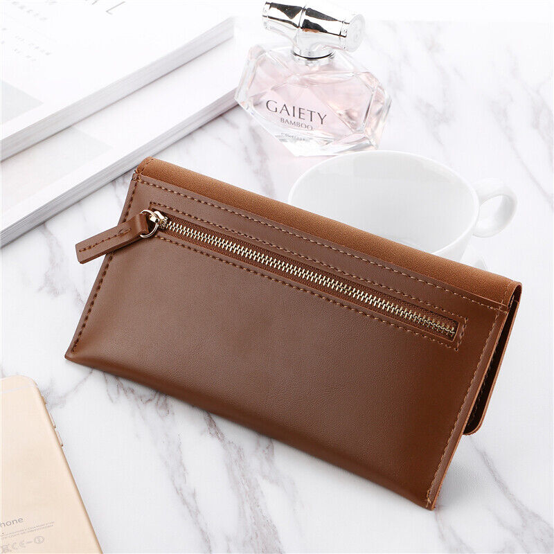 Grand portefeuille en cuir velours - Moderne et élégant