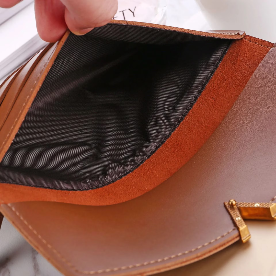 Grand portefeuille en cuir velours - Moderne et élégant