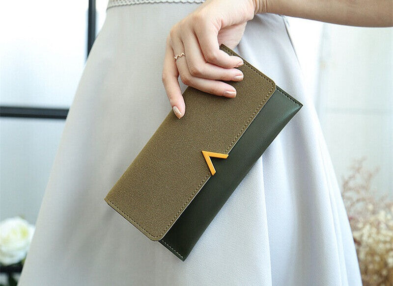 Grand portefeuille en cuir velours - Moderne et élégant
