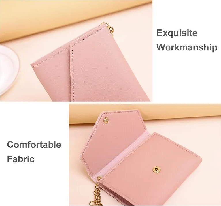 Portefeuille à mini pompon - Compact et élégant