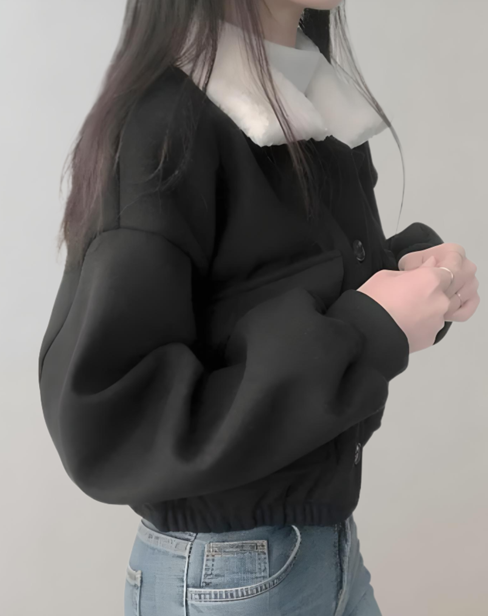 Mila - Manteau d'automne court simple en laine avec poches poitrine et fermeture boutonnée