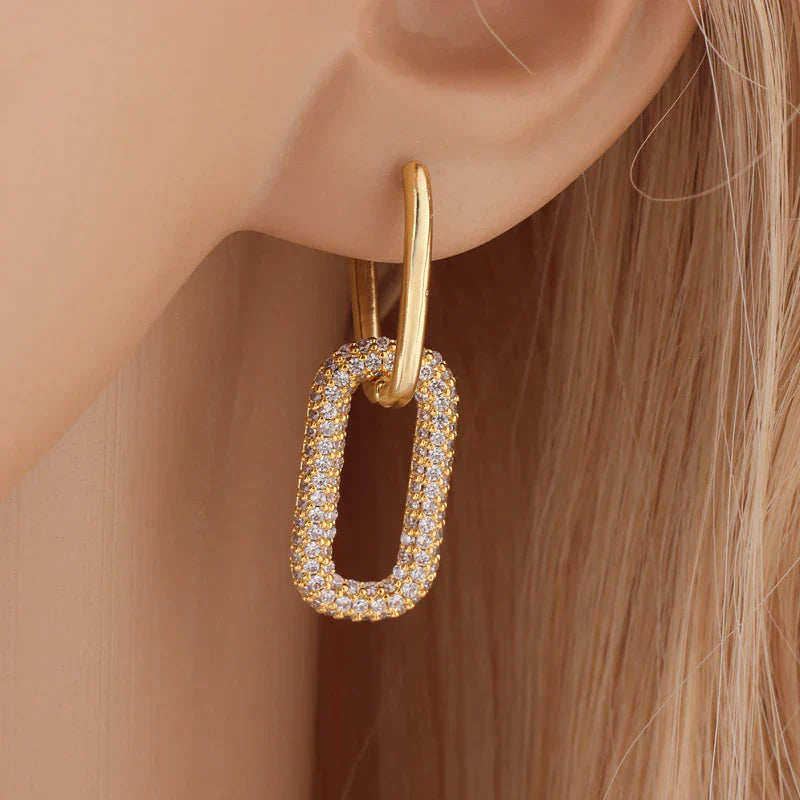 Romy - Boucles d'oreilles carrées La paire parfaite