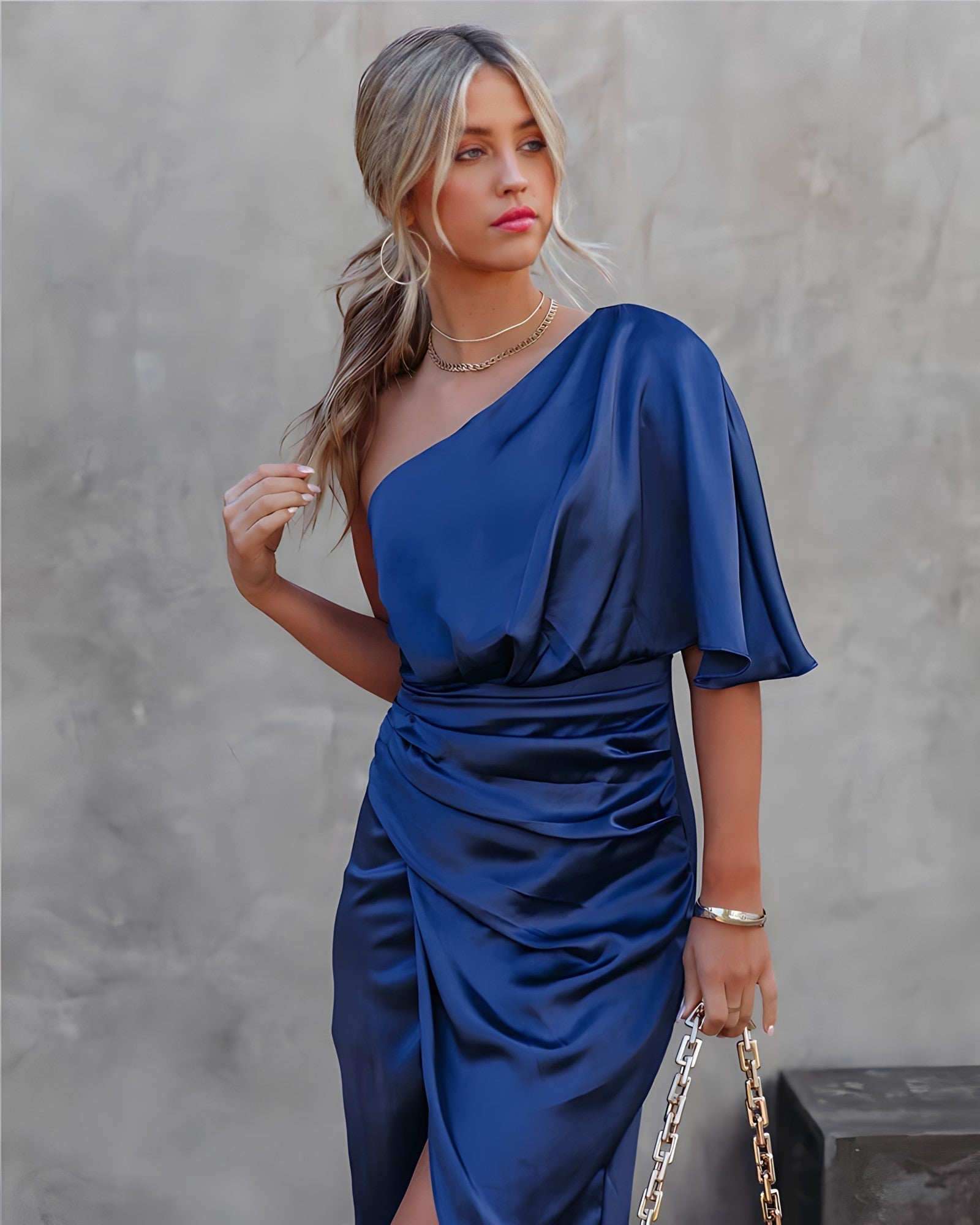 Natasha - Robe élégante et raffinée