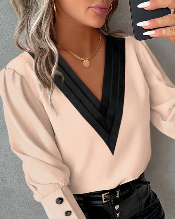 Julia - Blouse pour dames avec des manches gigot et des boutons