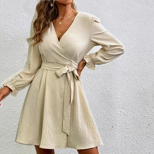 Semmy - Robe portefeuille chic à col en V