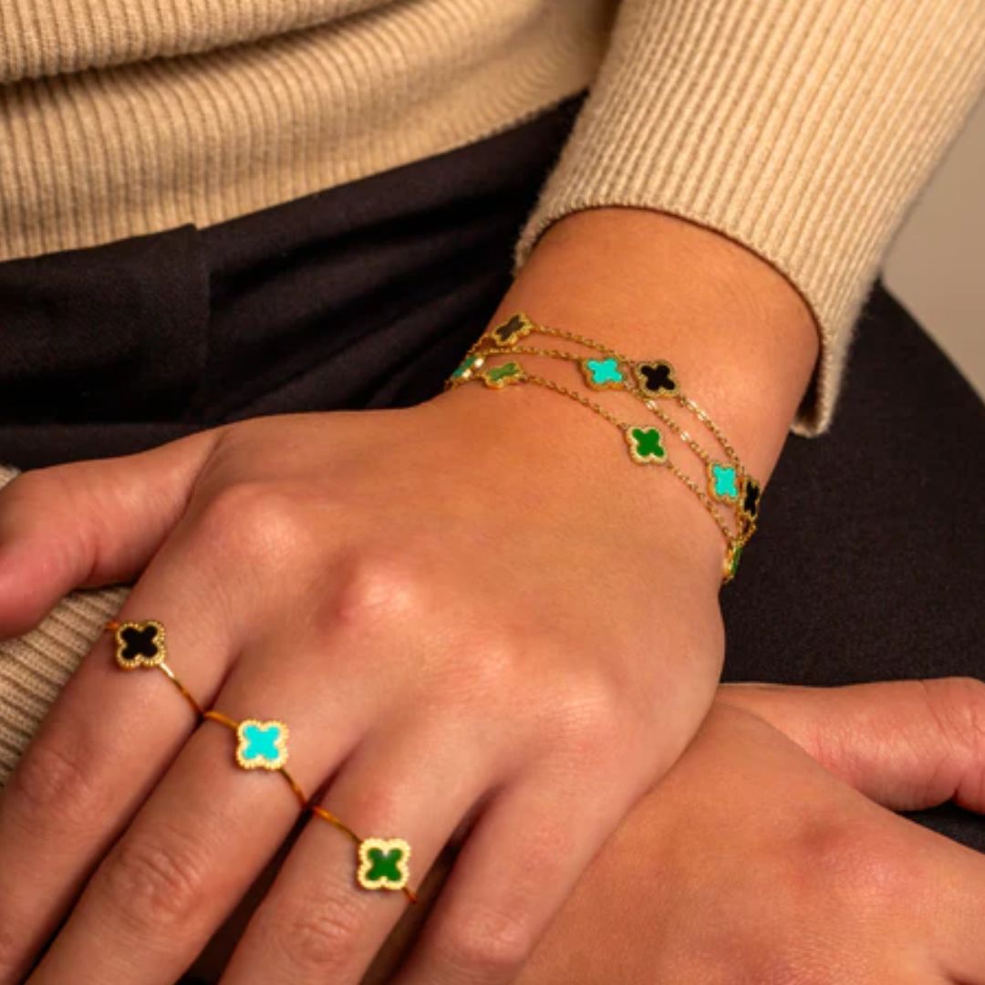 Yara - Bracelet Trèfle en Vert avec un Design Unique