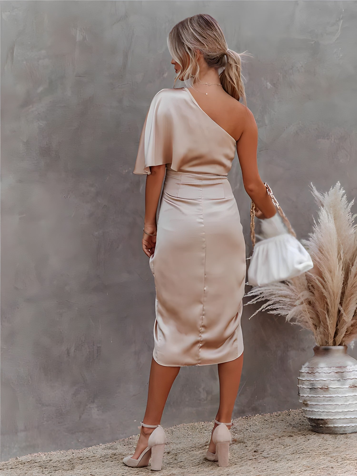 Natasha - Robe élégante et raffinée