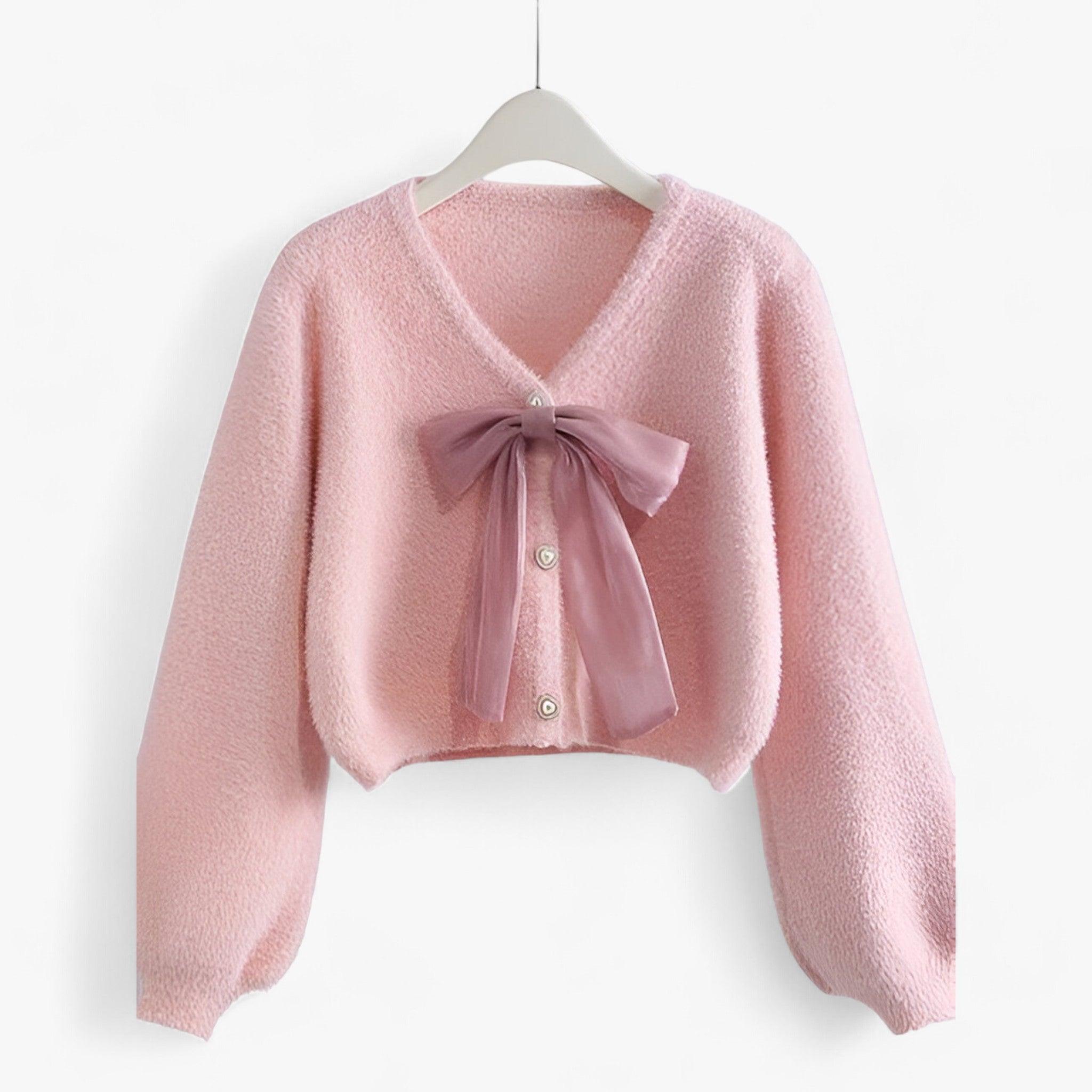 Livia - Sweet Pink Cardigan - Des couches douillettes aux accents sophistiqués